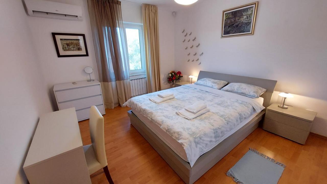 Soline Ada Apartment Pjescana Uvala Bagian luar foto