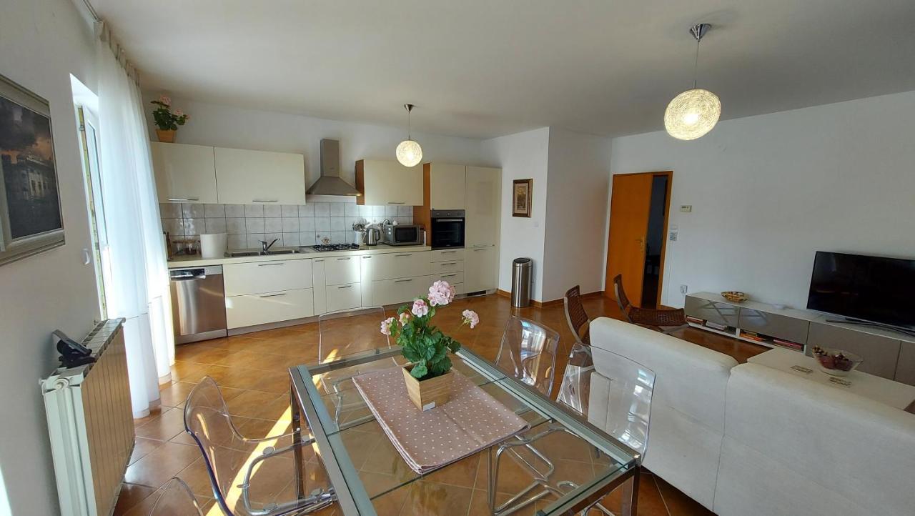 Soline Ada Apartment Pjescana Uvala Bagian luar foto