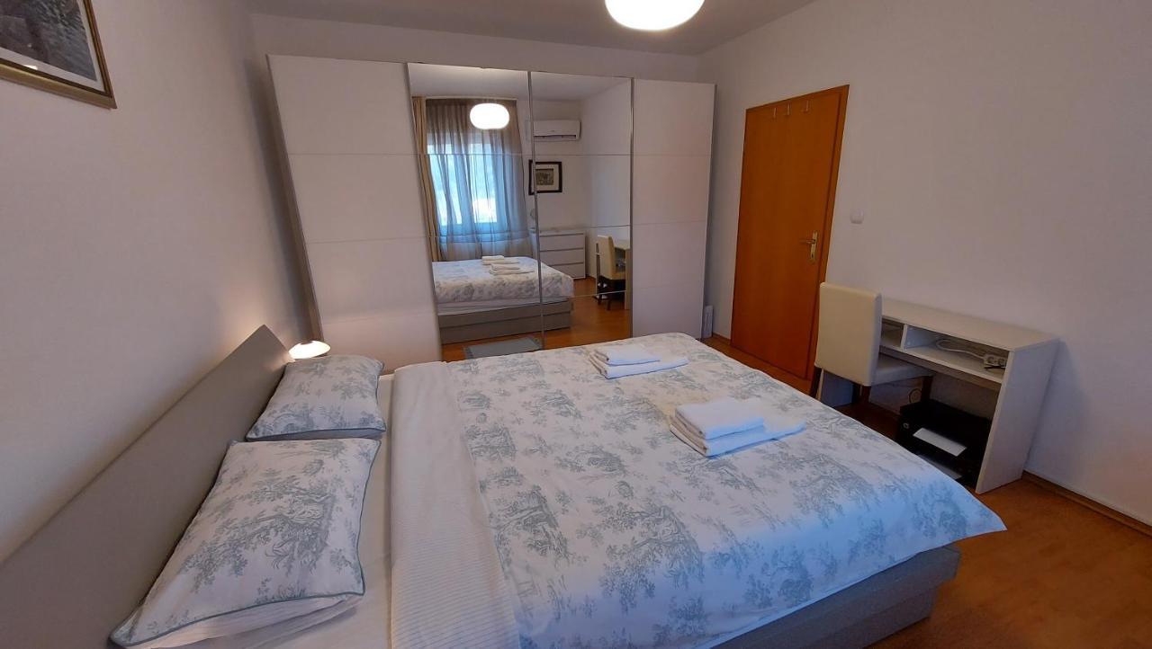 Soline Ada Apartment Pjescana Uvala Bagian luar foto